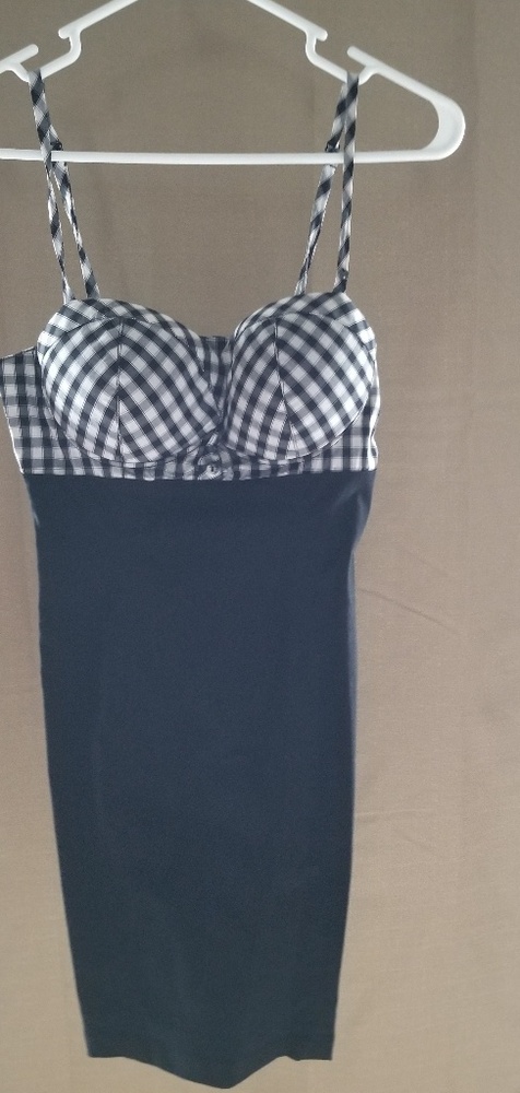 Guess spaghetti strap stretch black/plaid mini dr